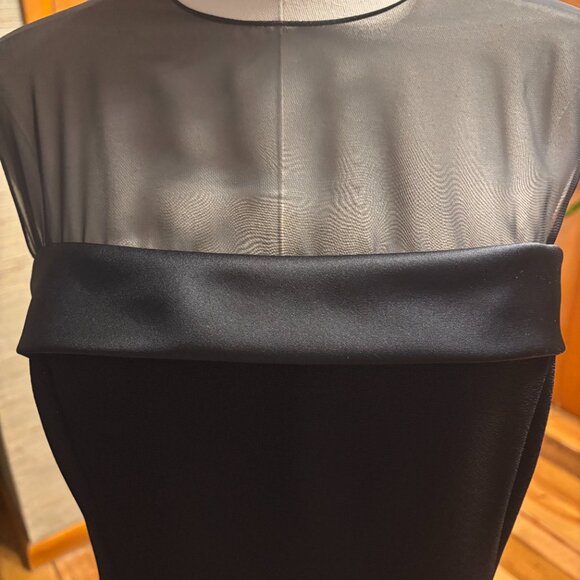 Black Evening Gown - Picture 2 of 7